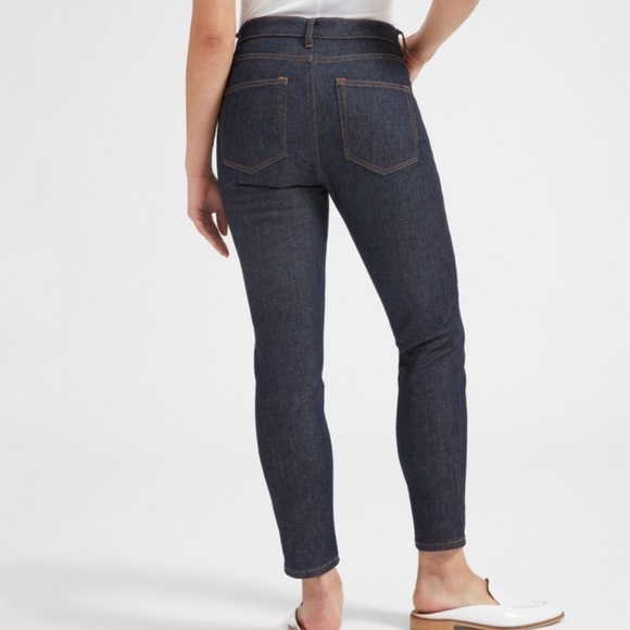 Everlane Denim - Everlane Size 26 Mid Rise Stretch Ankle Jeans Dark Wash
